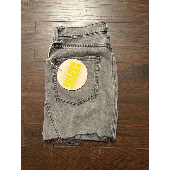 MOTHER SNACKS MINI SKIRT SIZE 30 NWOT - Picture 4 of 4